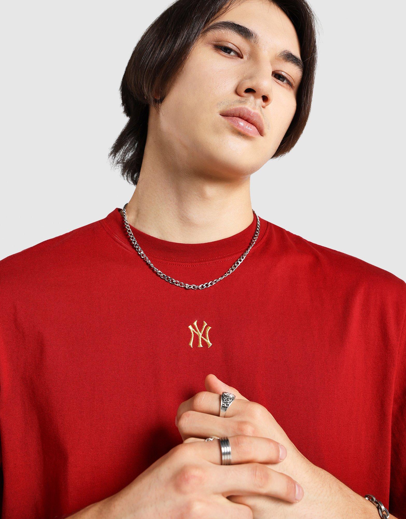 เสื้อยืดผู้ชาย Metallic Embroidered Large