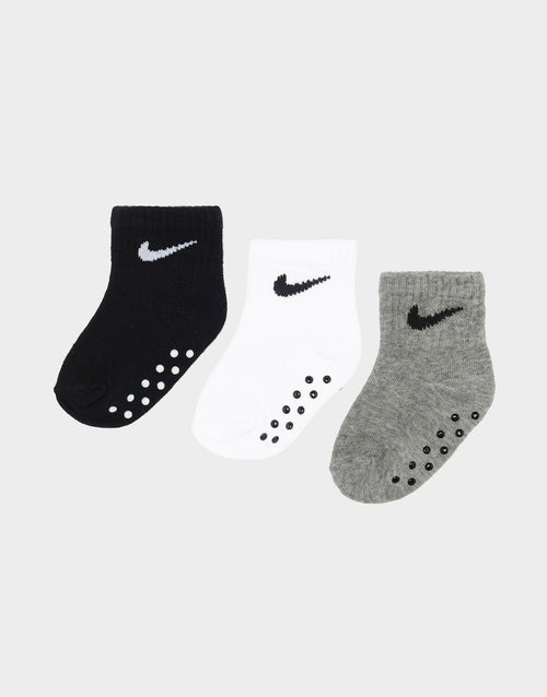 ถุงเท้าเด็กวัยหัดเดิน Core Swoosh Gripper (แพค 3)