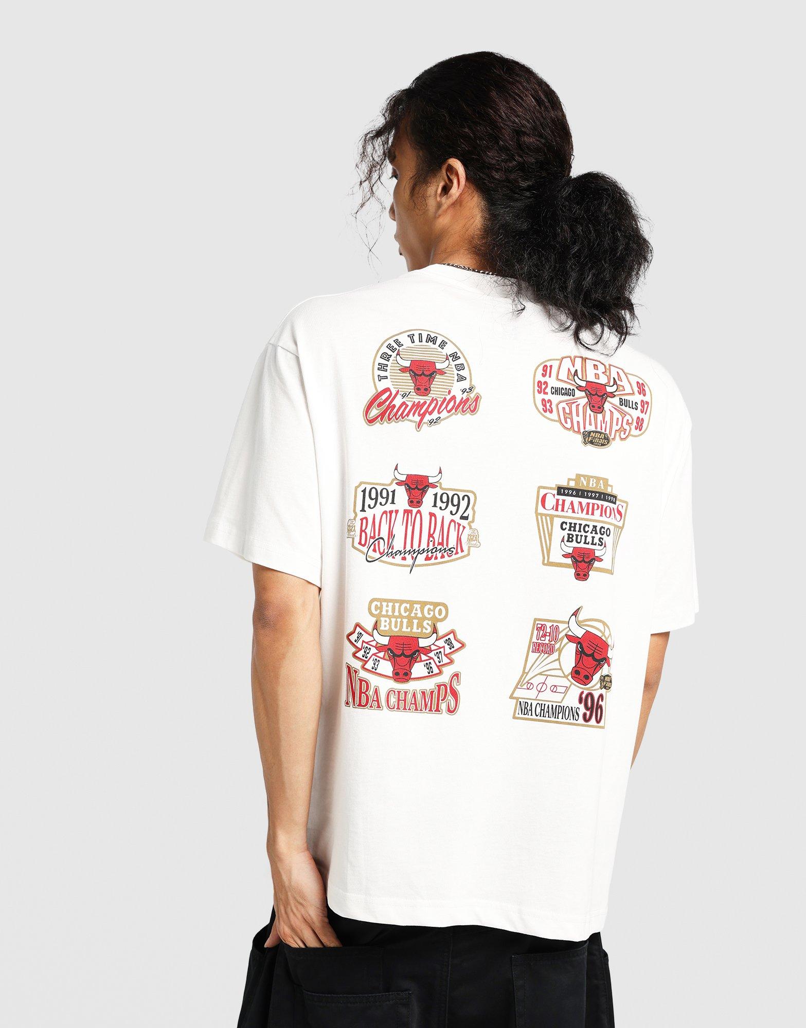 เสื้อยืดผู้ชาย Chicago Bulls Golden