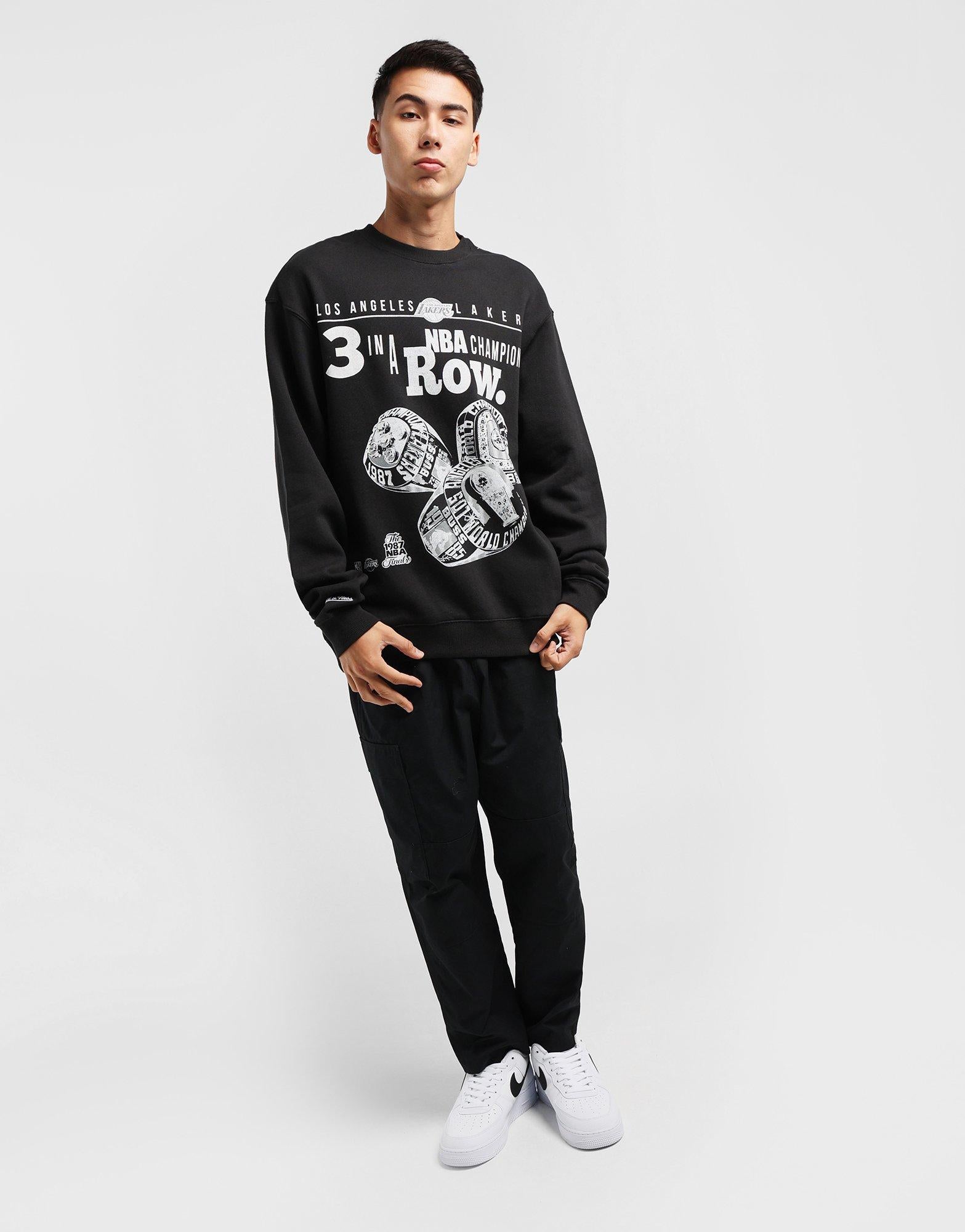 เสื้อแขนยาวผู้ชาย NBA LA Lakers Rings Graphic