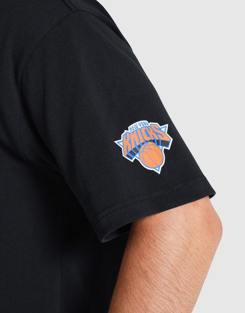 เสื้อยืดผู้ชาย New York Knicks Lightning