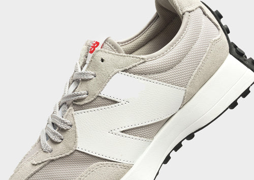 รองเท้าผู้ชาย 327