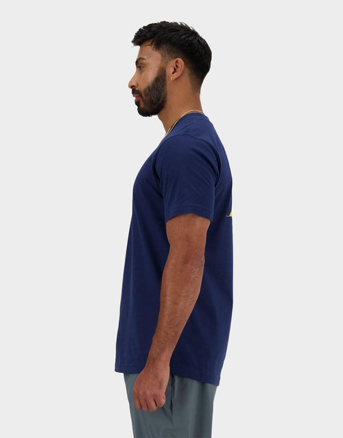 เสื้อยืดผู้ชาย Bookshelf