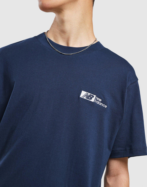 เสื้อยืดผู้ชาย Core Logo