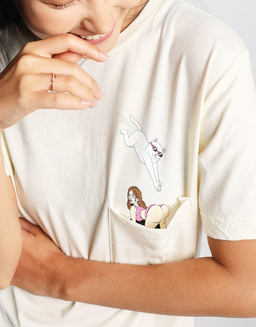 เสื้อยืดผู้หญิง Jumpin In Pocket