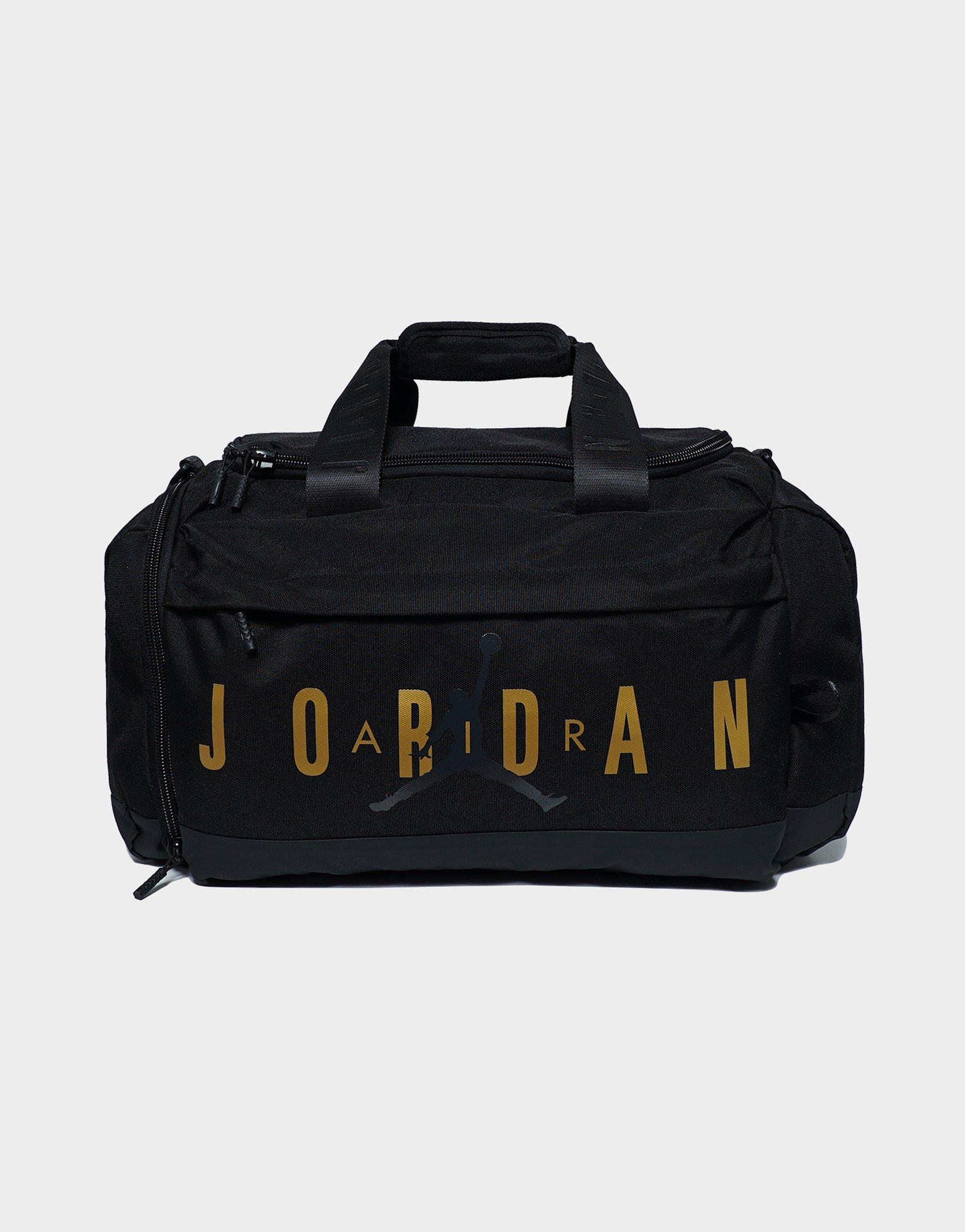 กระเป๋า Velocity Duffle