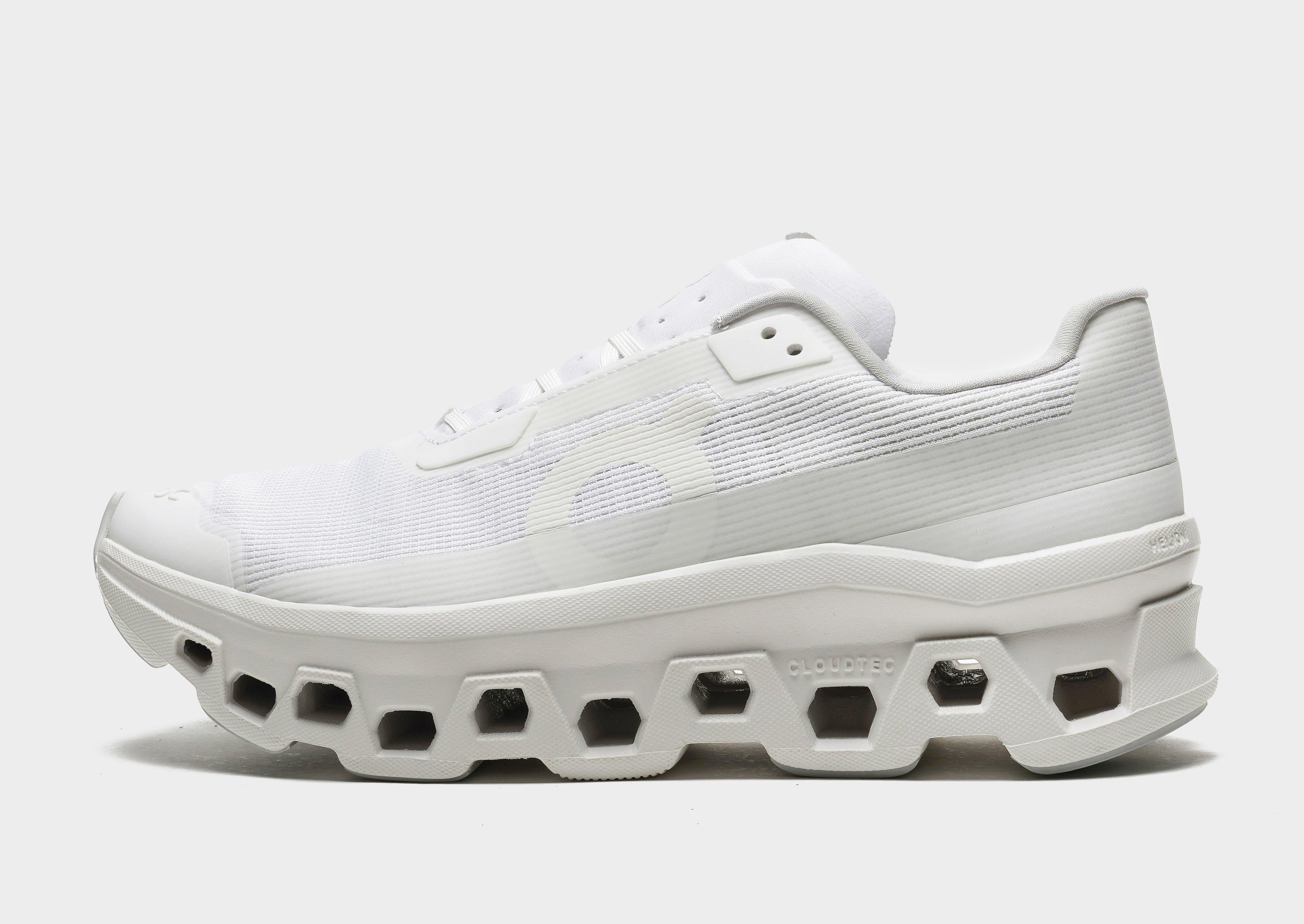 รองเท้าผู้ชาย Cloudmonster Void