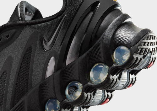 รองเท้าผู้หญิง Air Max Dn8