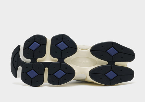 รองเท้าผู้ชาย 9060