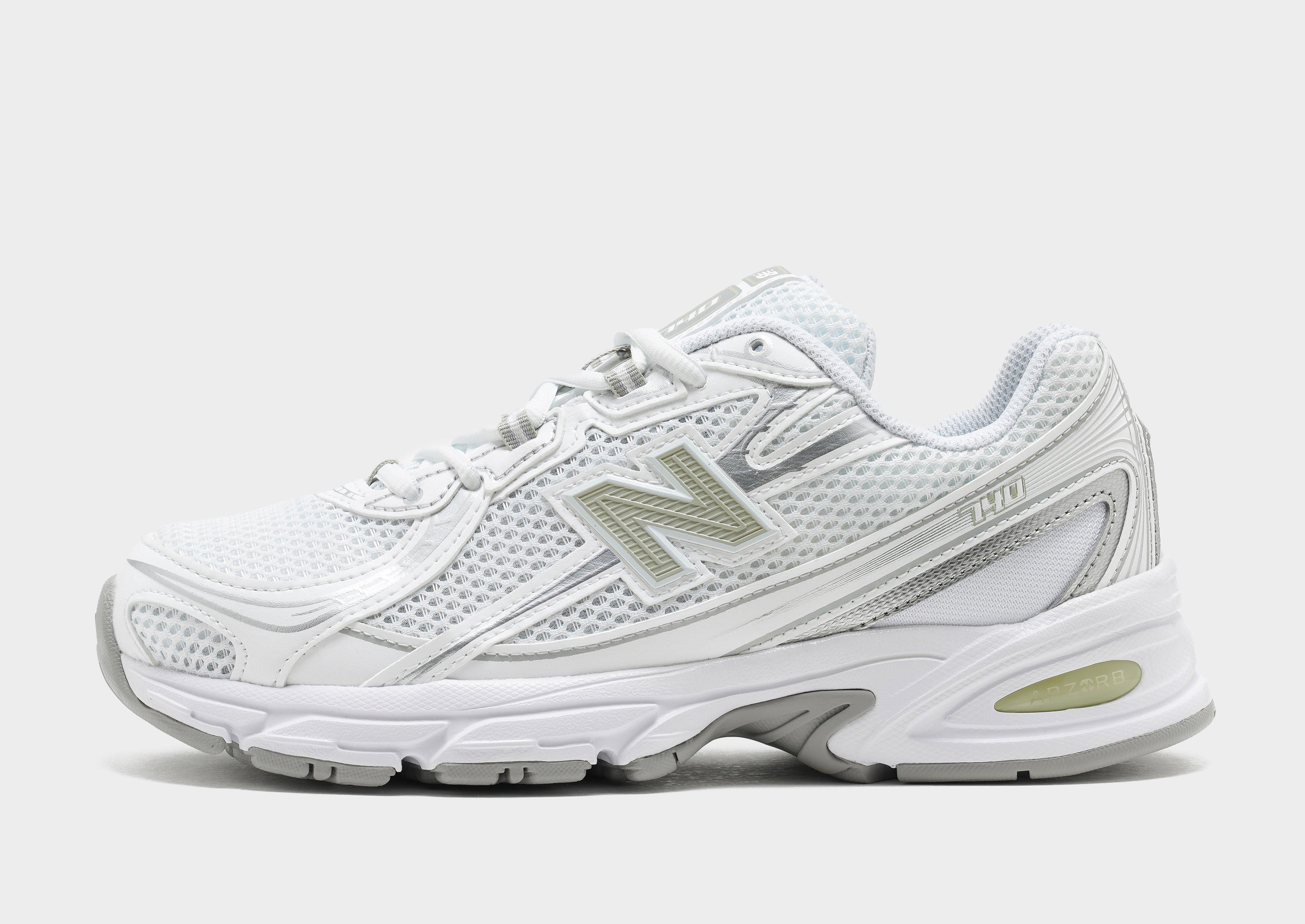 รองเท้าผู้ชาย 740