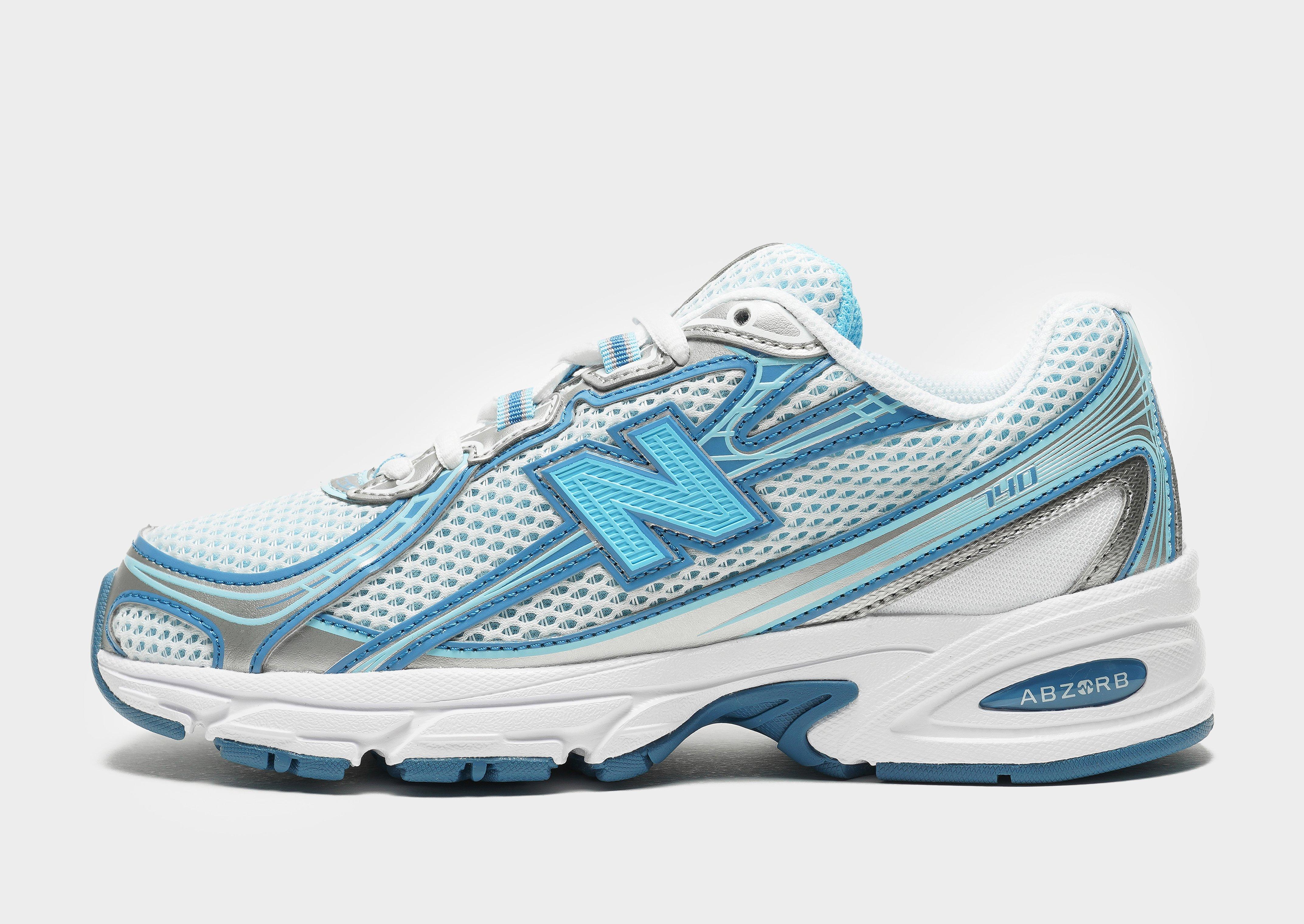 รองเท้าผู้หญิง 740