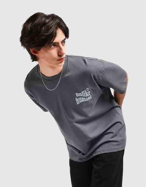 เสื้อยืดผู้ชาย Iron Gate