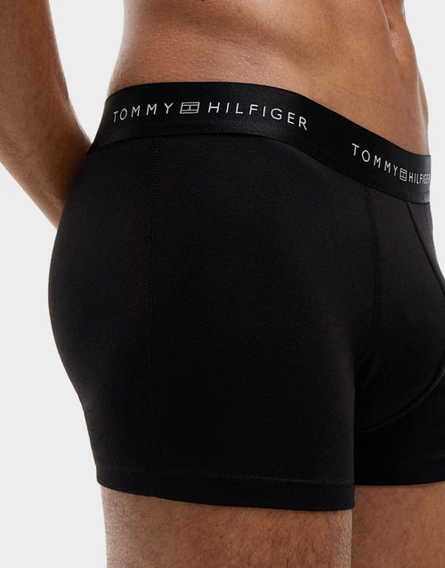 กางเกงชั้นในผู้ชาย Signature Metallic Logo Waistband Trunks (แพค 3)