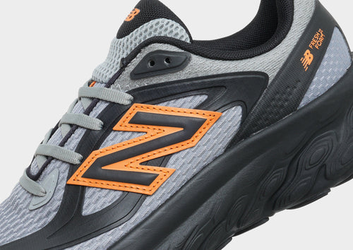 รองเท้าผู้ชาย FF Trainer