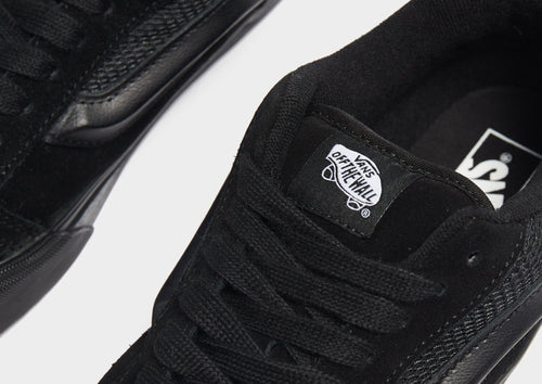 รองเท้าผู้ชาย Knu Skool