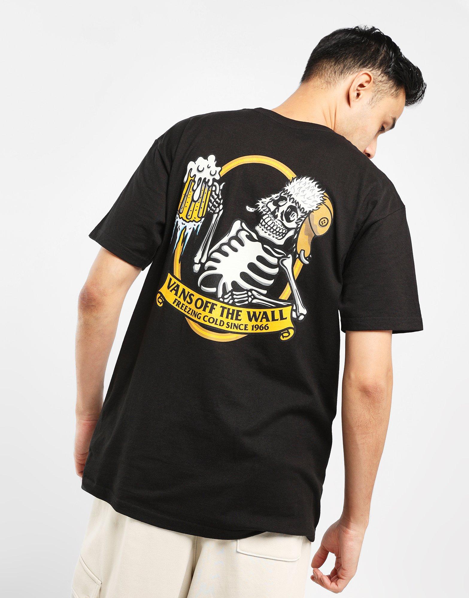 เสื้อยืดผู้ชาย 66 Below