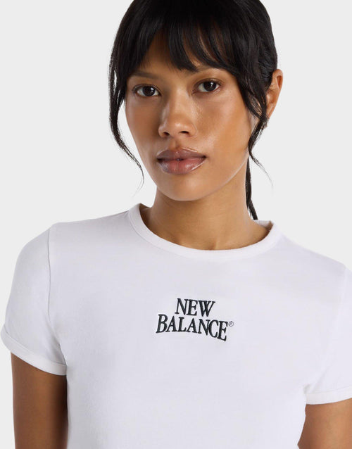 เสื้อยืดผู้หญิง Linear Heritage Raglan