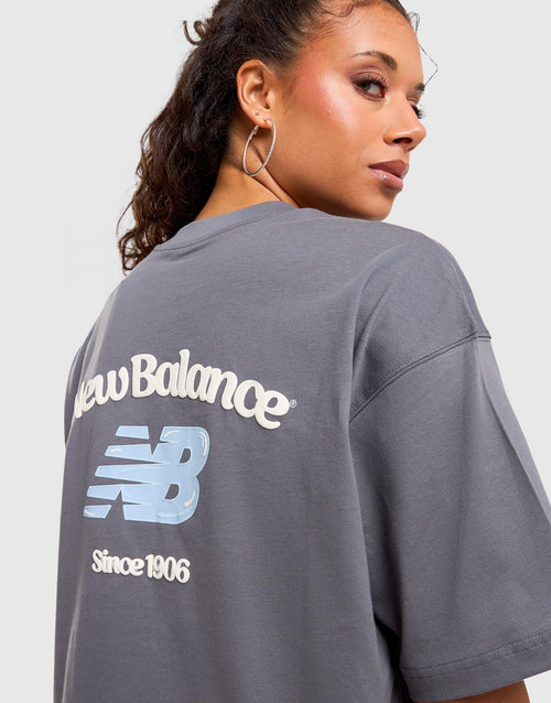 เสื้อยืดผู้หญิง Bubble Graphic