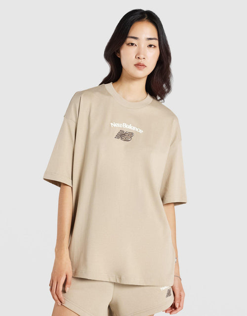 เสื้อยืดผู้หญิง Bubble Graphic